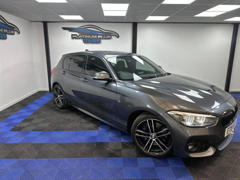 BMW 1 SERIES