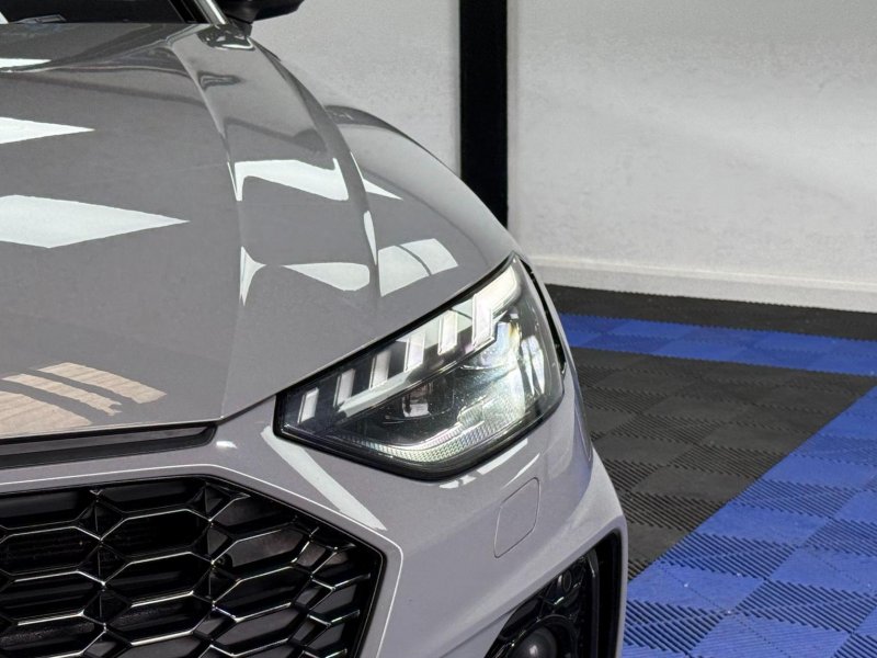 AUDI RS4