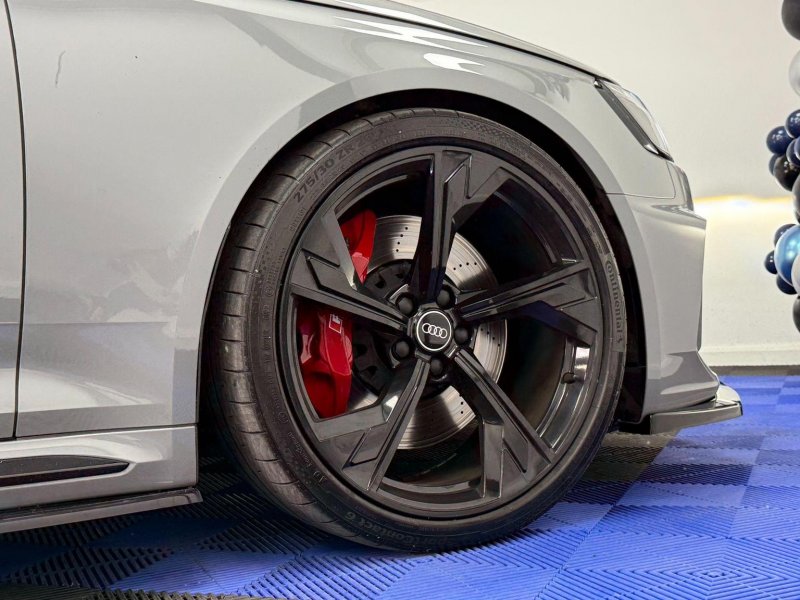 AUDI RS4
